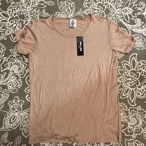 Agnes & Dora basic tee sand NWT